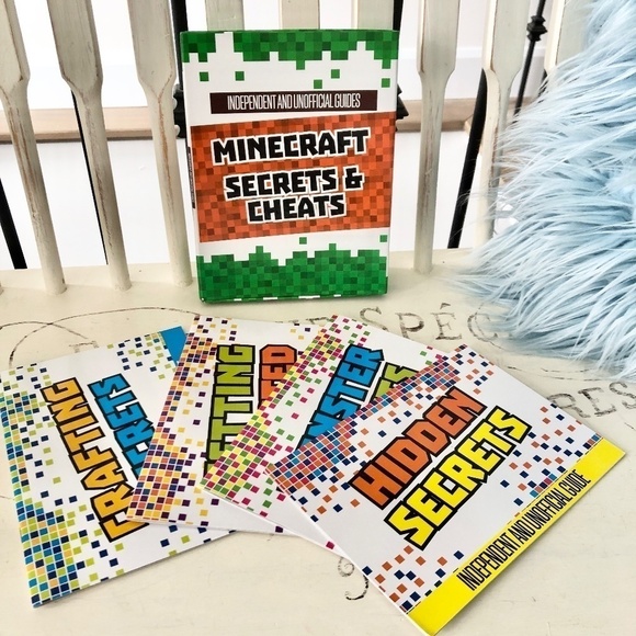 Minecraft, Secrets And Cheats, 4 Booklet Set, Independent And Unofficial Guides - Picture 4 of 11